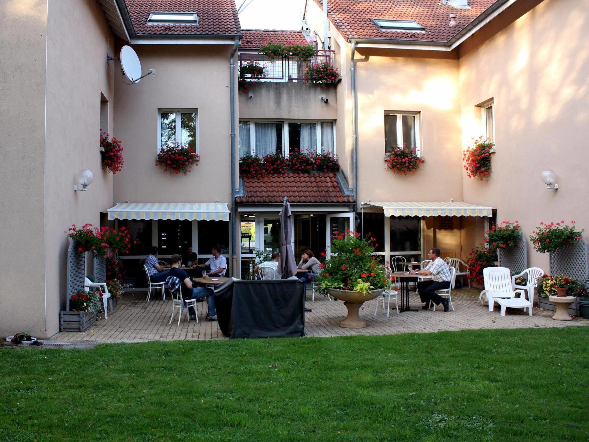 Hotel Acacia Nancy Sud Luneville Moncel-lès-Lunéville 외부 사진