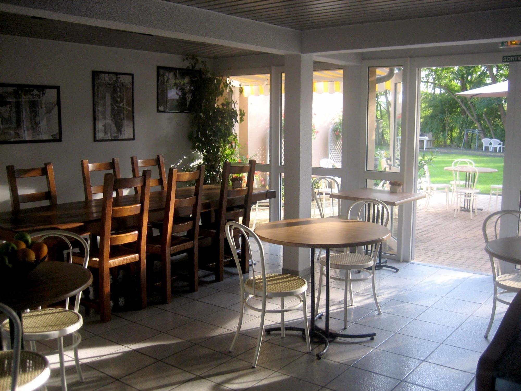 Hotel Acacia Nancy Sud Luneville Moncel-lès-Lunéville 외부 사진